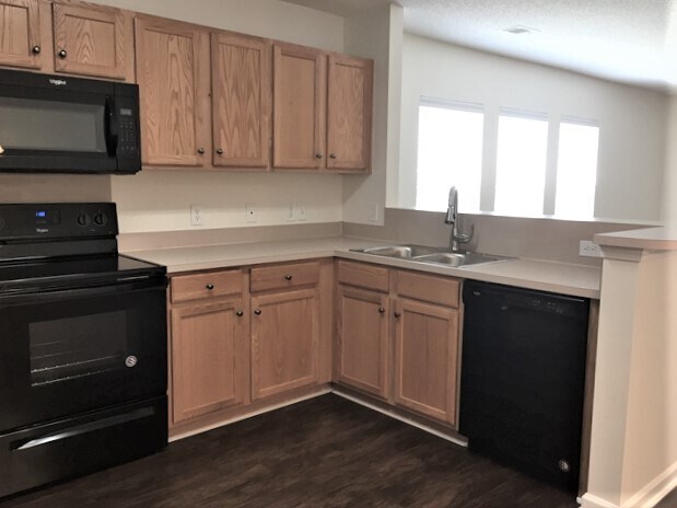 Building Photo - 240 Emerald Isle Drive