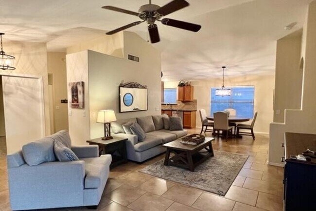 Foto del edificio - 21624 N 46th Pl