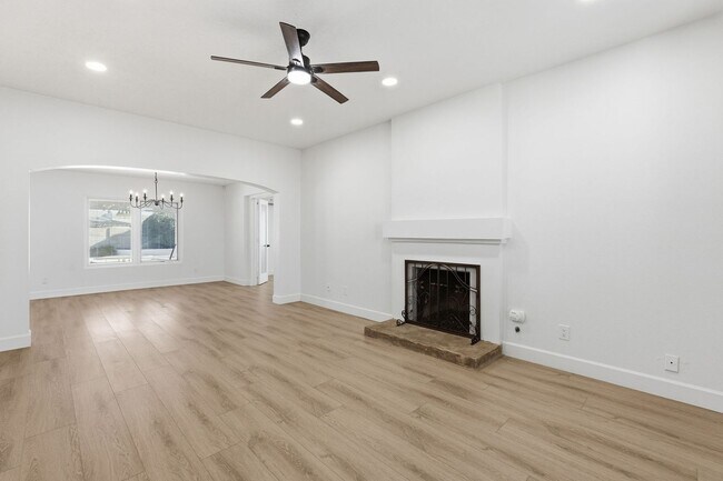 Foto del edificio - Newly remodeled and pristine in Scottsdale!