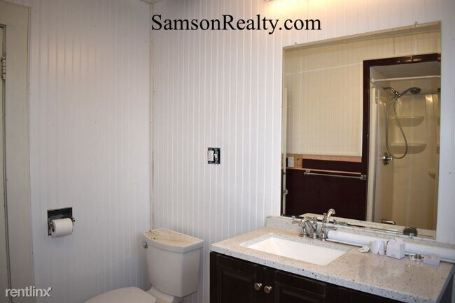 Foto del edificio - 2 br, 1 bath Condo - 281 Taunton Ave 2 Unit 2