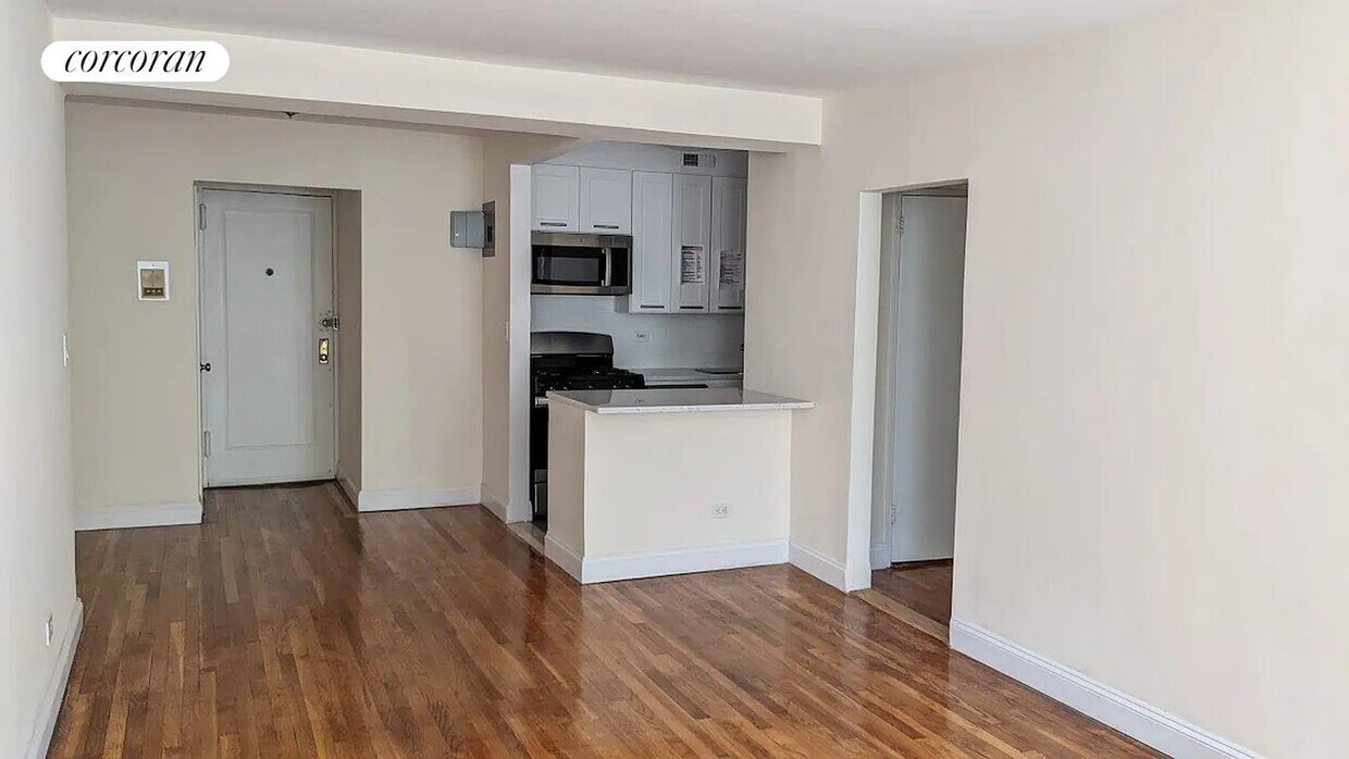 2105 Wallace Ave Unit 3D, The Bronx, NY 10462 Room for Rent in The