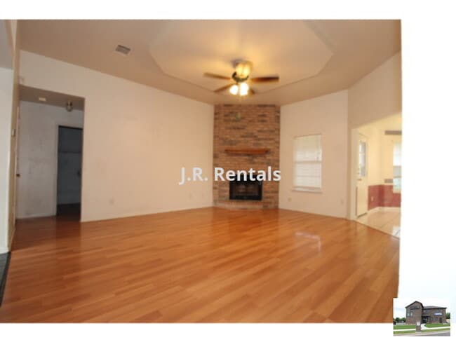 Foto del edificio - 4209 Adobe Dr