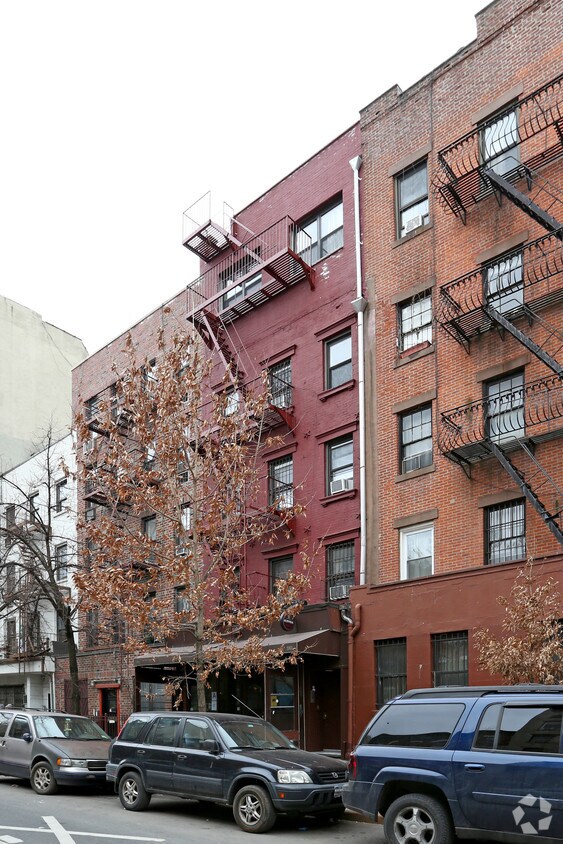 Building Photo - 510 E 11th St