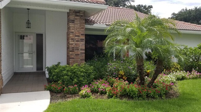 Foto del edificio - 5810 Garden Lakes Majestic