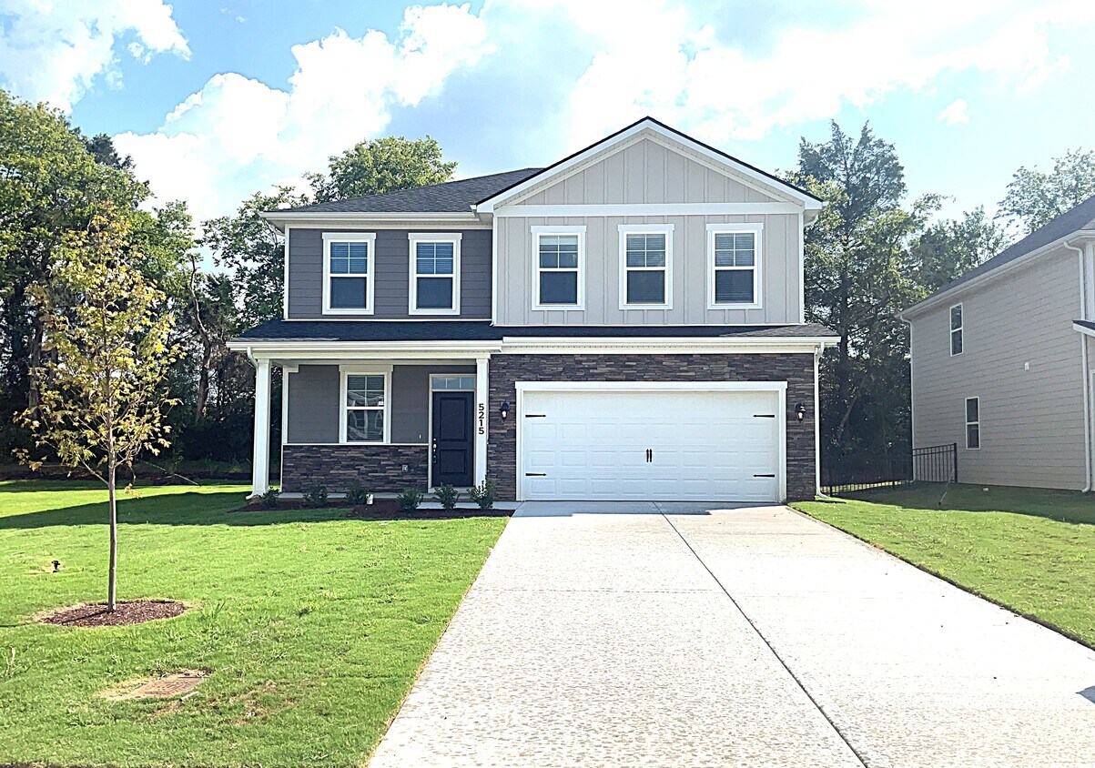 Foto principal - 5215 Purple Frost Way