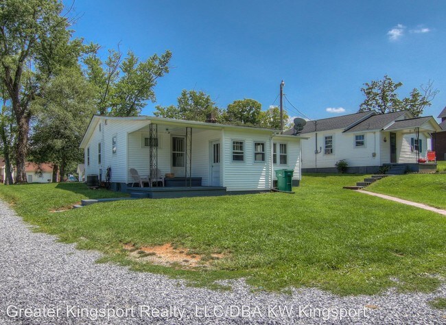 Building Photo - 312 Colonial Heights Rd