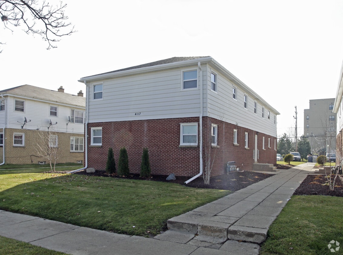 Building Photo - 4117 W Morgan Ave