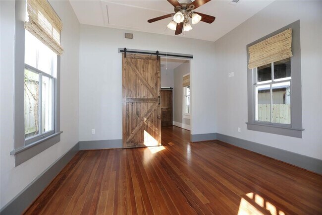 Foto del edificio - 2119 Freeman St