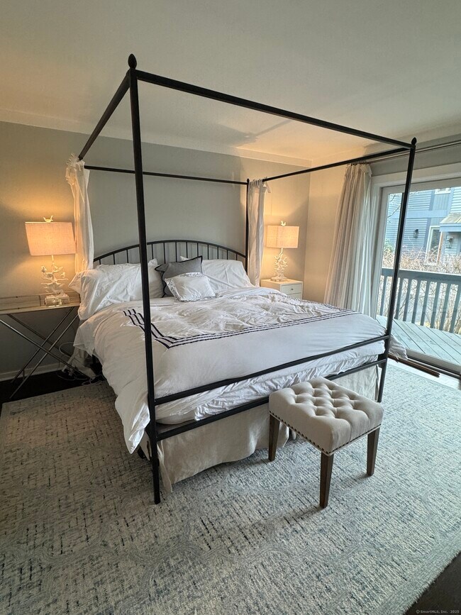 Foto del edificio - 1 Island Dr