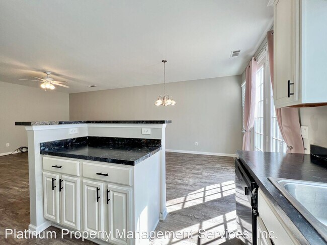Foto del edificio - 3 br, 2.5 bath House - 536 Rendezvous Road