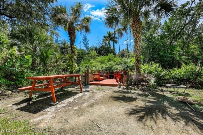 Building Photo - 15206 Parkside Dr