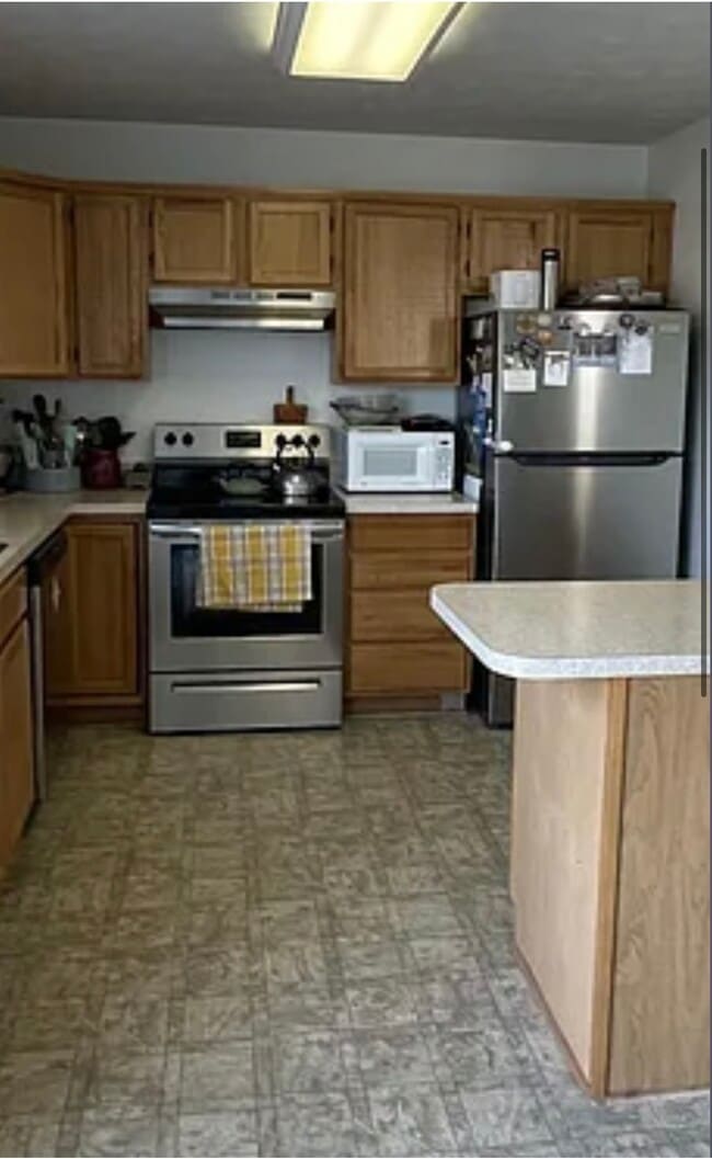 Building Photo - 125 Lighthouse Ln