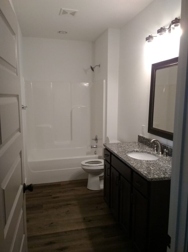 Building Photo - 245 Cypress Ridge