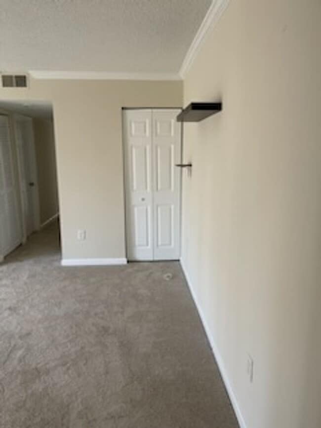 Building Photo - 15622 Weathervane Trl