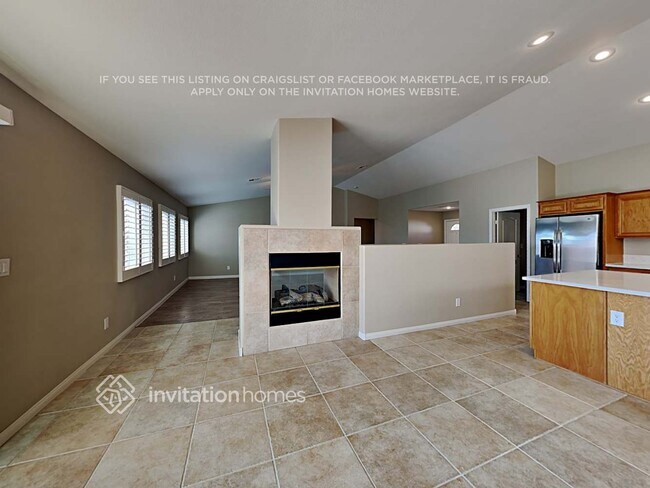 Building Photo - 1072 Sapphire Sky Ct