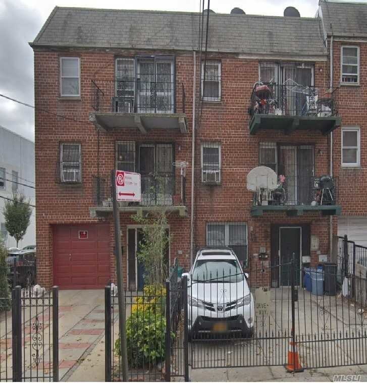 Primary Photo - 58-38 Granger St