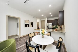 Building Photo - 3800 Main St