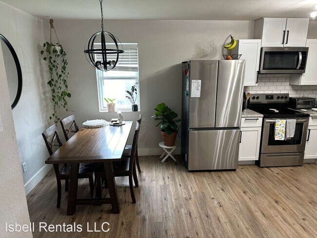 Building Photo - 5 br, 2 bath House - 3504 Woodlake Drive
