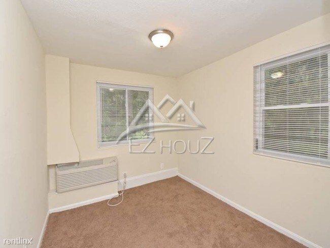 Foto del edificio - 2 br, 1 bath Apartment - 5109 Williston St,1