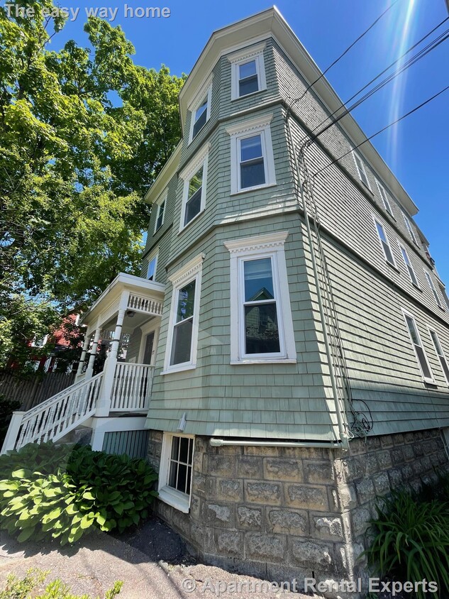 Primary Photo - Porter Sq 2BR - 5 Rooms - Porch - Free Lau...