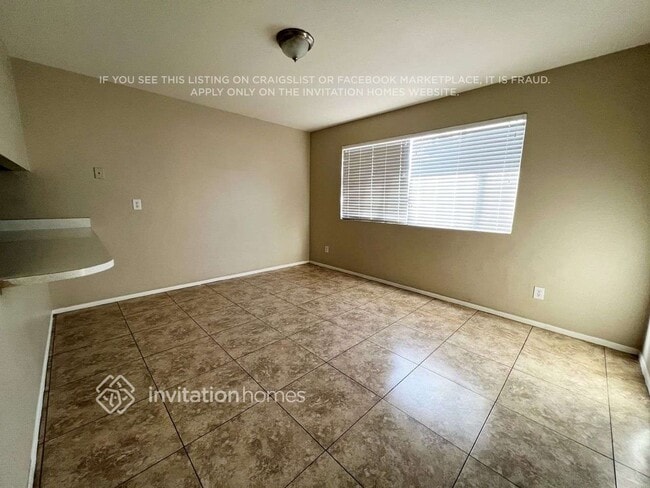 Foto del edificio - 5414 W Wilshire Dr