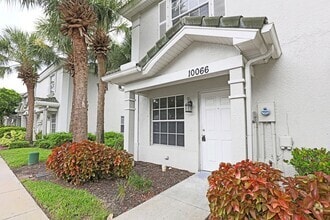 Building Photo - 10066 Poppy Hill Dr