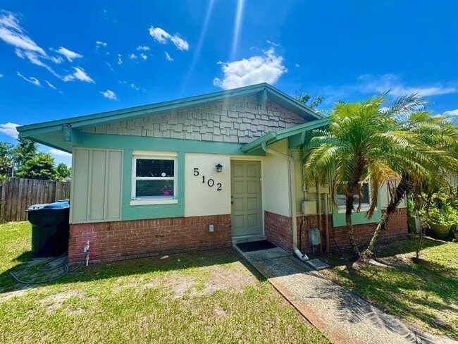 Building Photo - 5102 Lawnton Ct