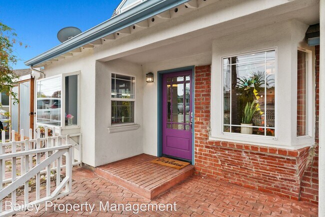Building Photo - 3 br, 2 bath House - 531 Dufour St