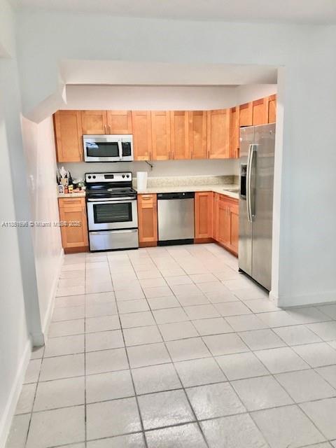 Foto principal - 6313 Hayes St