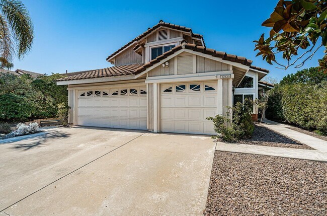 Building Photo - 12630 Darkwood Rd