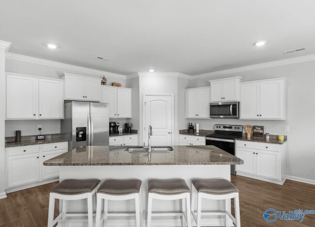 Foto del edificio - 123 Barn Trail Way