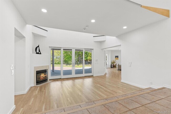 Foto del edificio - 83 Prospect Hill Ln