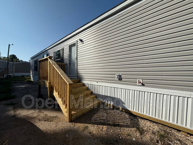 Building Photo - 7534 US-60