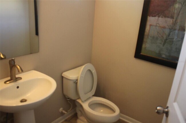 Building Photo - 14284 Desert Haven St