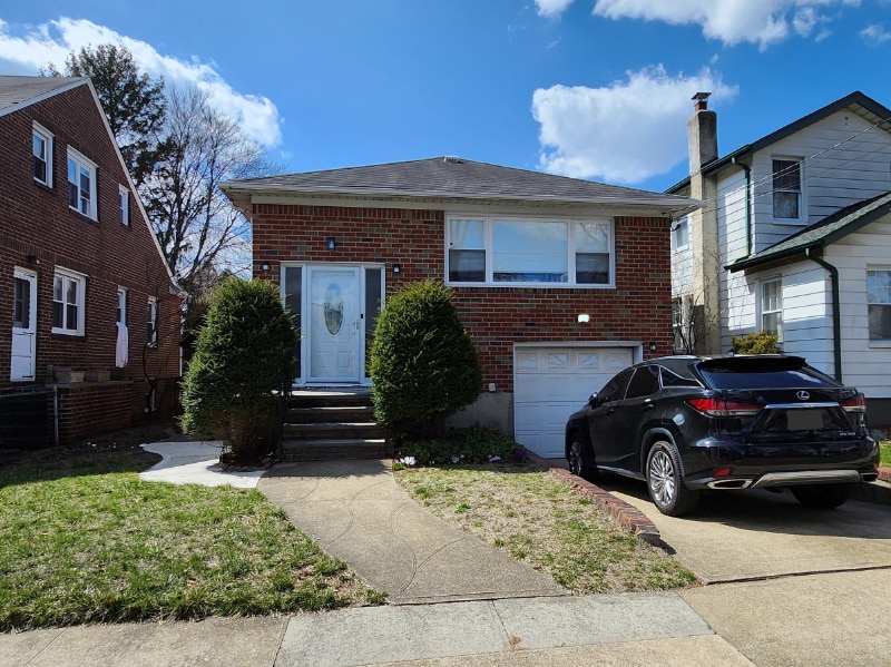 Photo - 132A Hawthorne Ave (Floral Park, NY)
