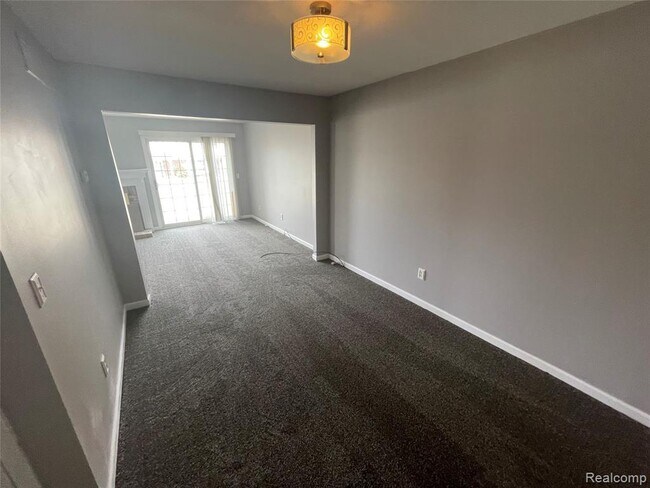 Building Photo - 20828 W Glen Haven Cir