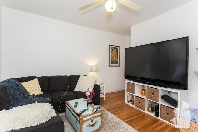 Foto del edificio - 506 W Deming Pl