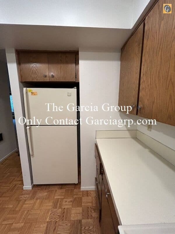 Building Photo - 315 Cervantes Cir