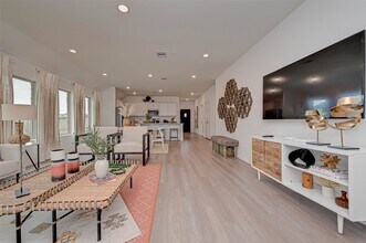 Building Photo - 21119 Bella Coral Dr