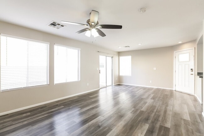 Foto del edificio - 9450 Havasu Canyon Ave