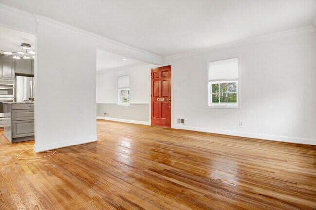 Foto del edificio - 4411 Ambler Dr