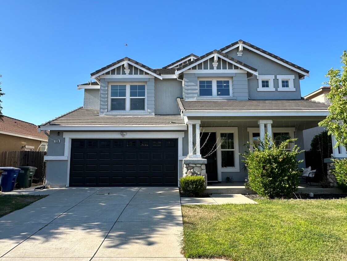 Primary Photo - 130 Vella Cir