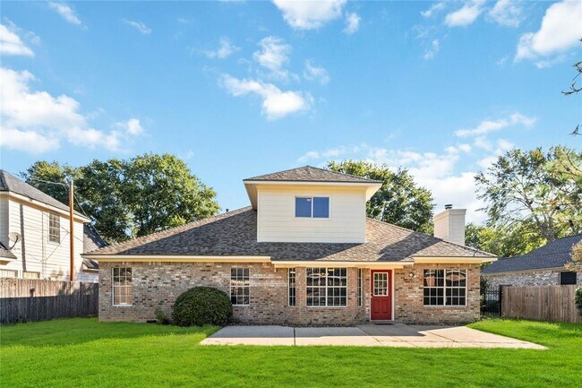 Foto del edificio - 24715 Gilbough Dr