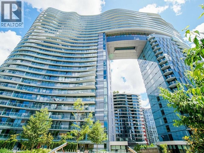 Building Photo - 89 Nelson St.