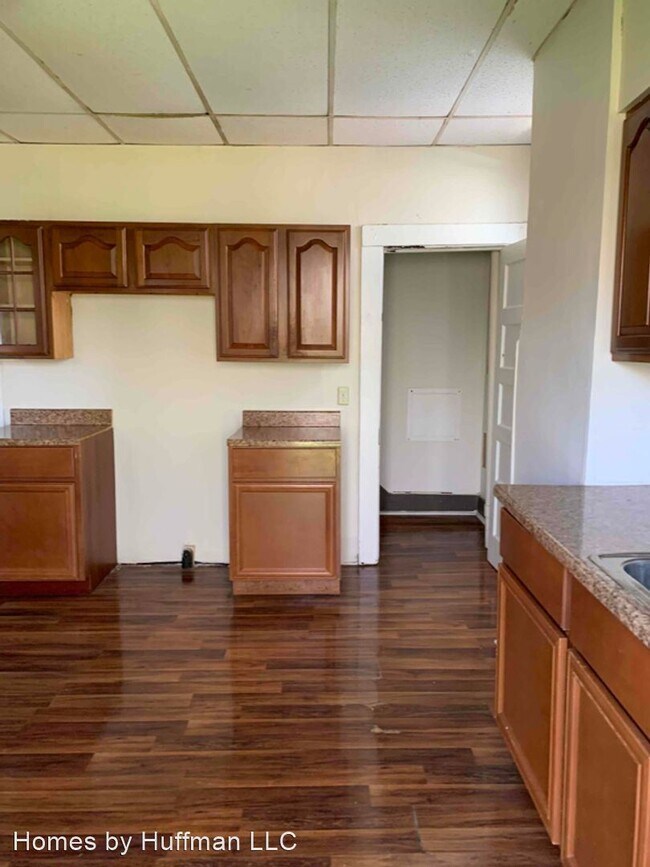 Foto del edificio - 3 br, 2 bath House - 1010 North Garvin Street