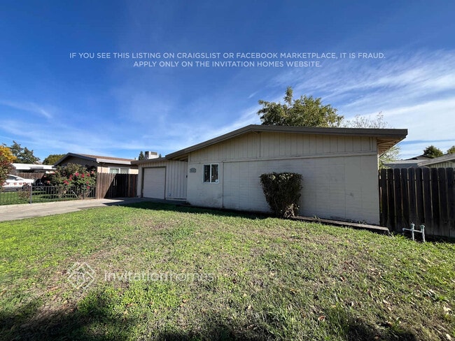 Building Photo - 312 Hopkins Dr