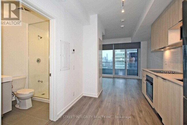 Building Photo - 20-2520 Tubman Ave