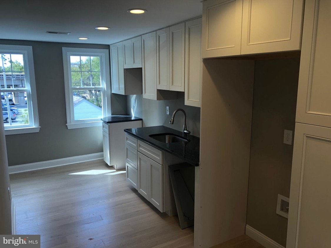 318 Haddon Ave, Collingswood, NJ 08108 House Rental in Collingswood