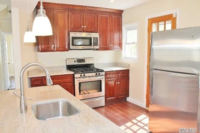 Foto principal - 220 Neptune Blvd