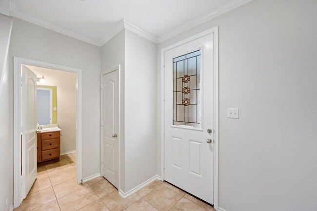 Building Photo - 4430 Stetson Park